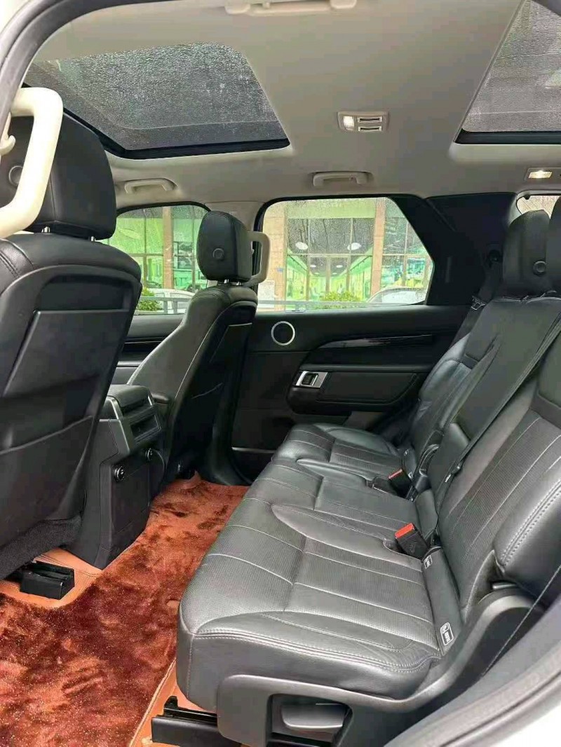 广州18年路虎发现4