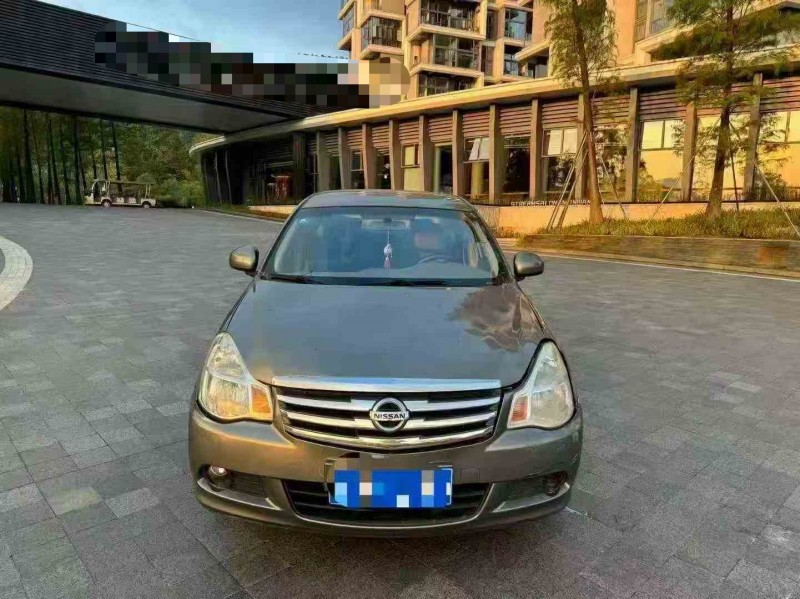 广州16年日产轩逸1