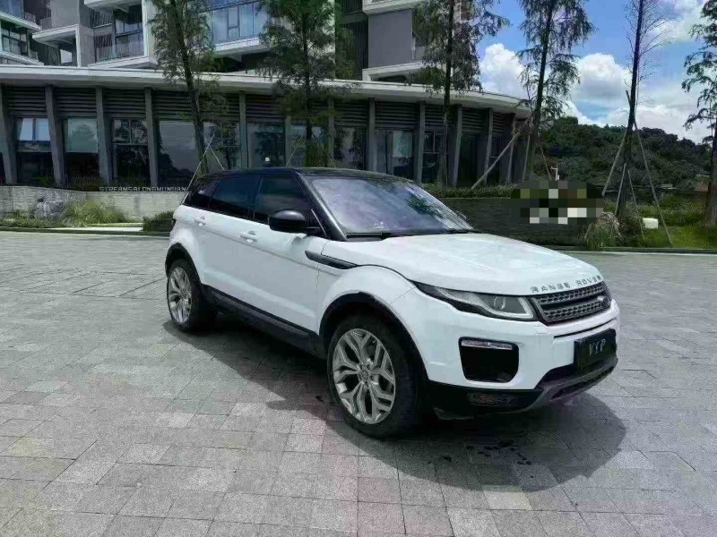 广州18年路虎极光3