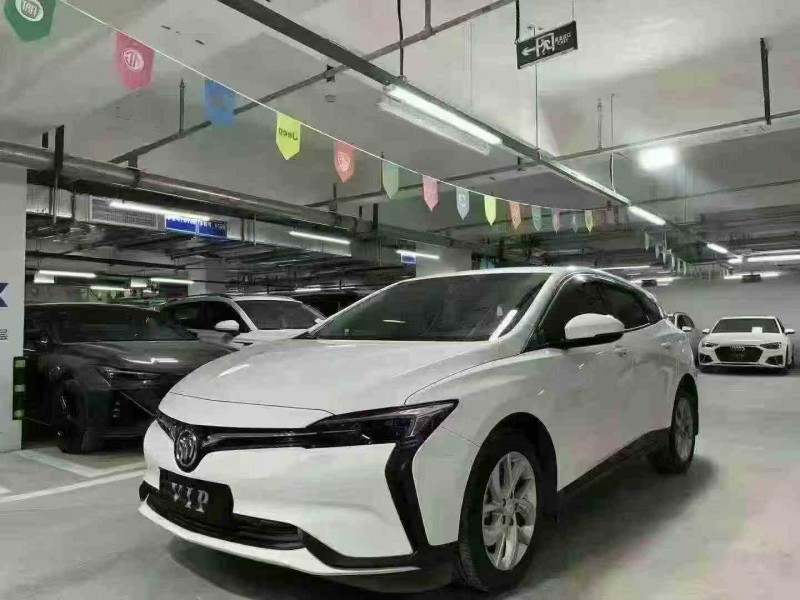 成都24年别克微蓝3