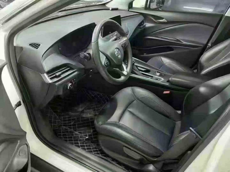 成都24年别克微蓝5