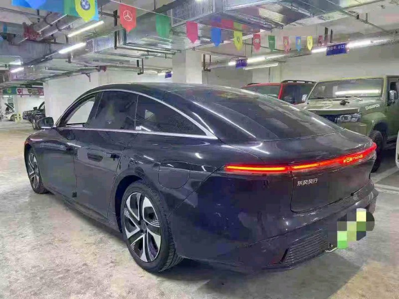 成都25年东风星海8