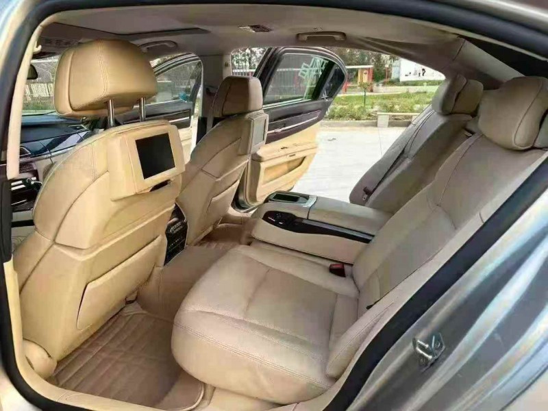 徐州12年宝马7系6