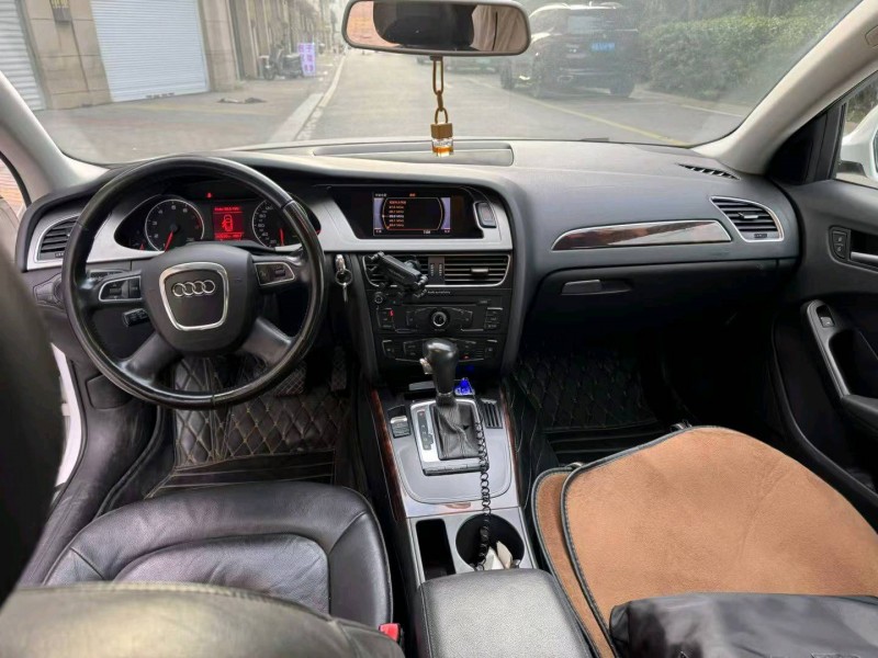 徐州12年奥迪A4L6