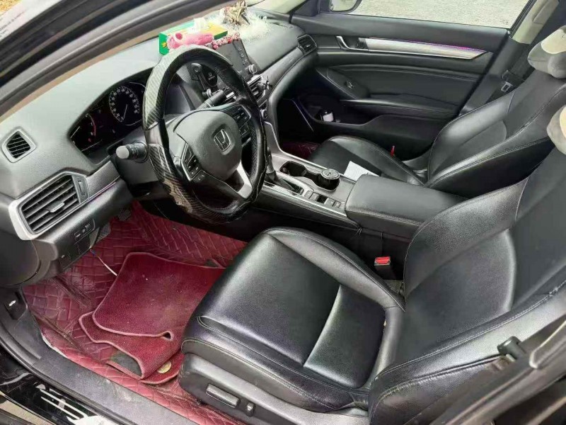 佛山21年本田雅阁4