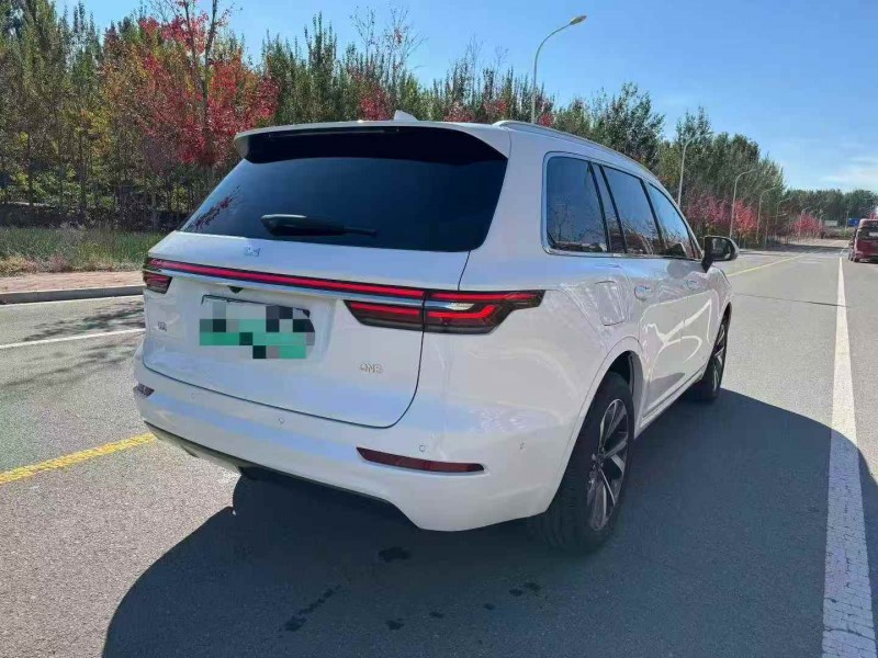 邯郸22年理想理想ONE8