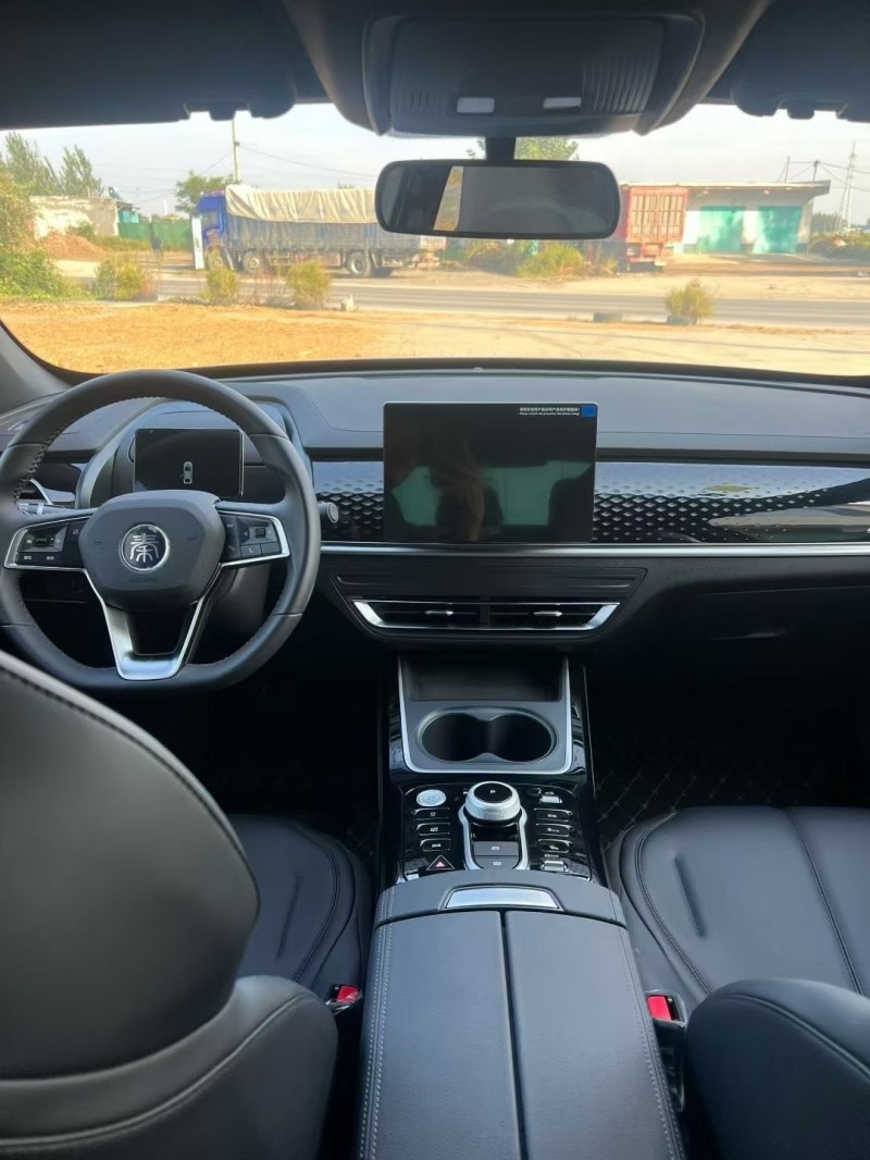 邢台25年比亚迪秦4