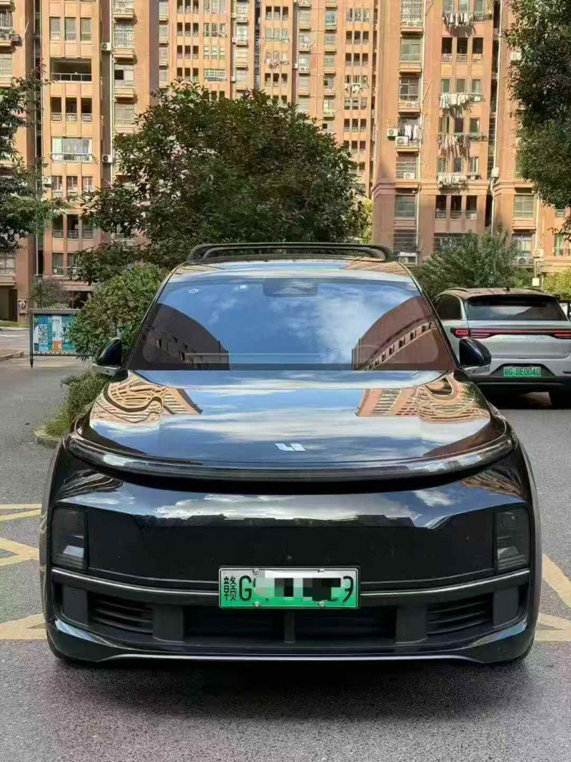 赣州23年理想L81