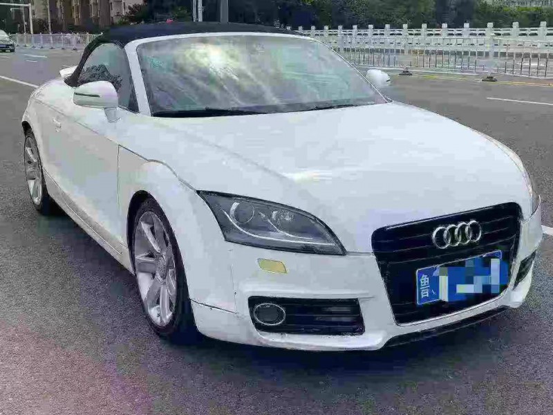 济宁13年奥迪TT2