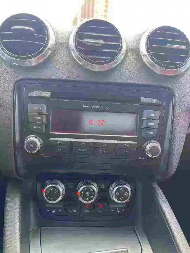 济宁13年奥迪TT5