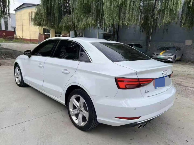 保定20年奥迪A38