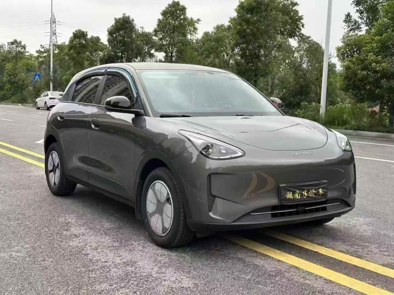 常德25年吉利银河2