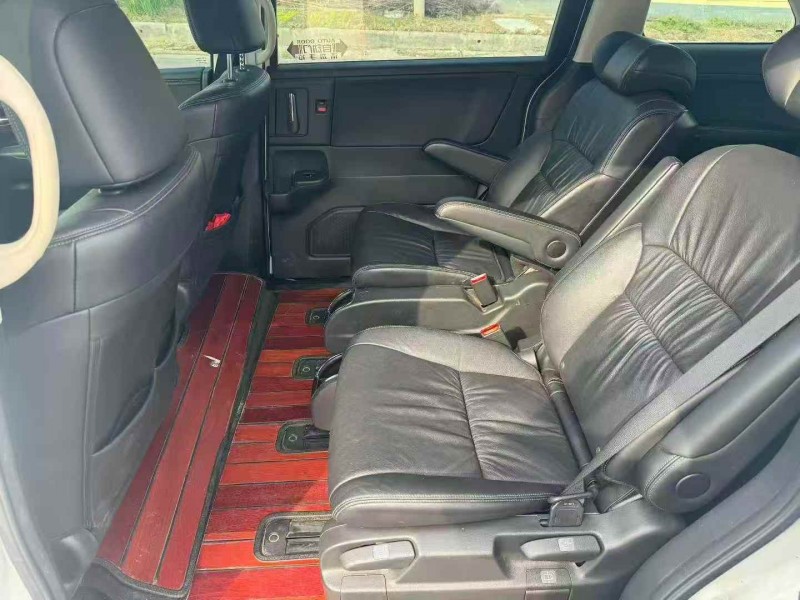 济宁18年本田奥德赛6