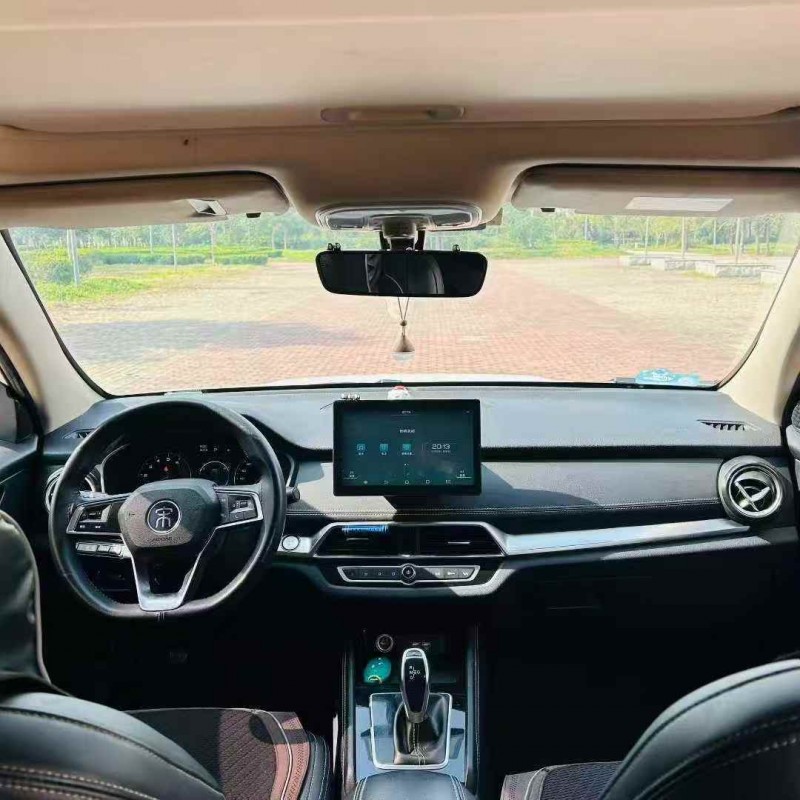 青岛20年比亚迪宋5