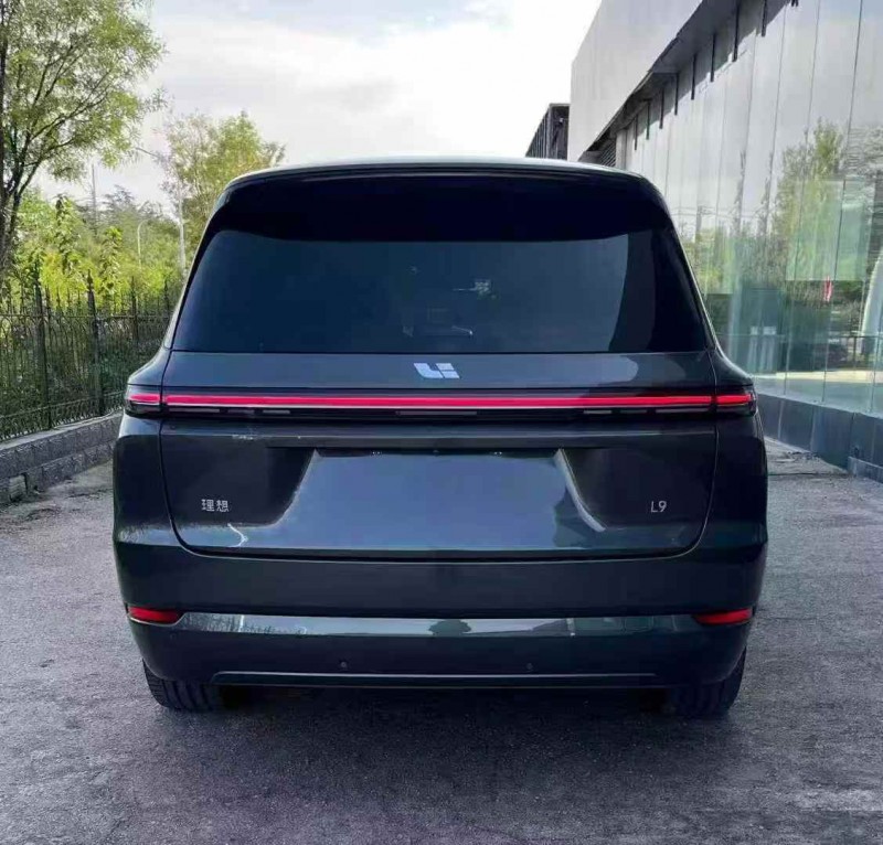 威海23年理想L96