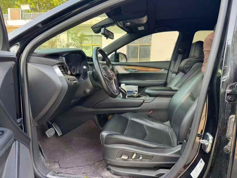 平顶山19年凯迪拉克XT57