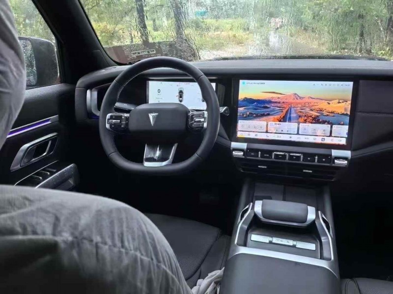 邯郸25年长安汽车深蓝3