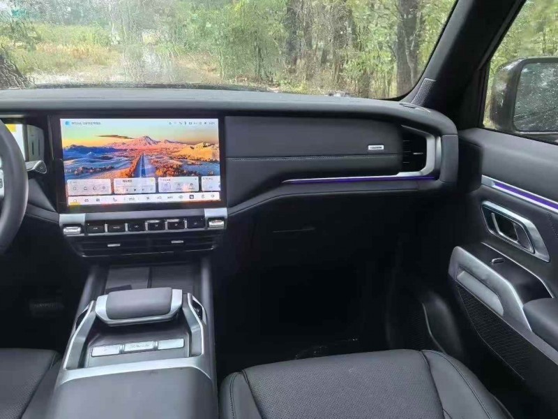 邯郸25年长安汽车深蓝6