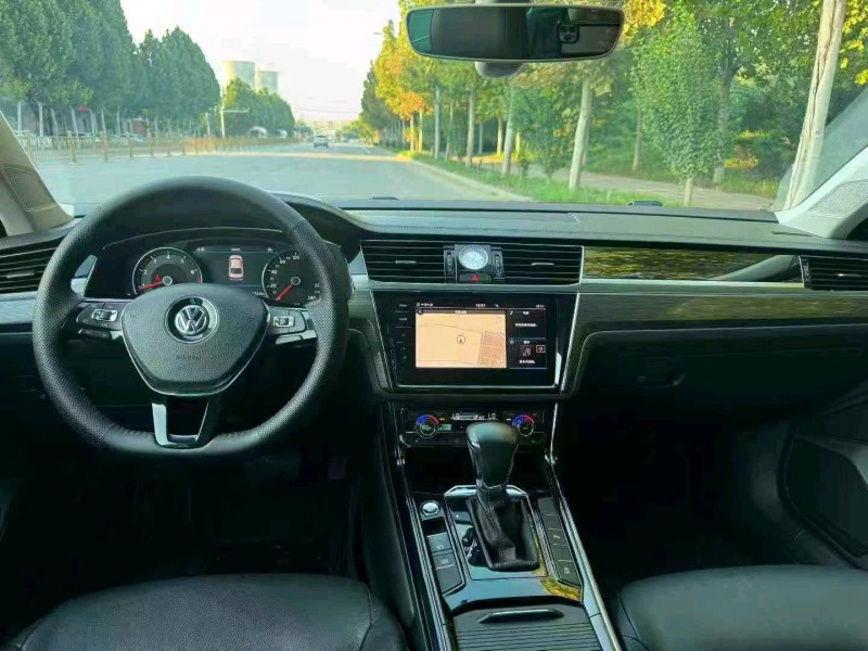 东营20年大众辉昂5