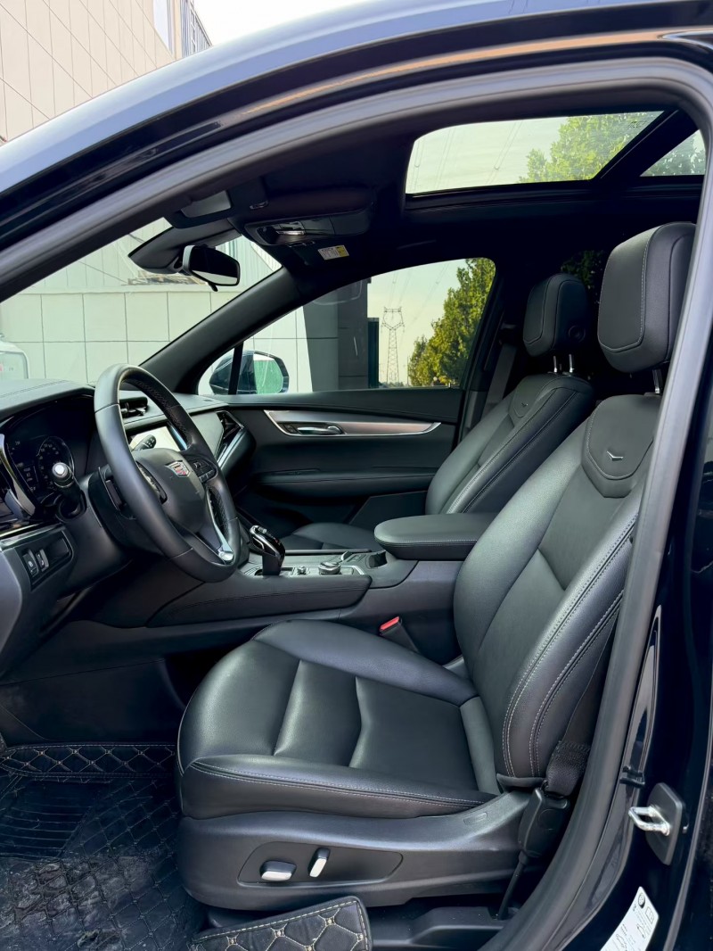 泰安23年凯迪拉克XT64