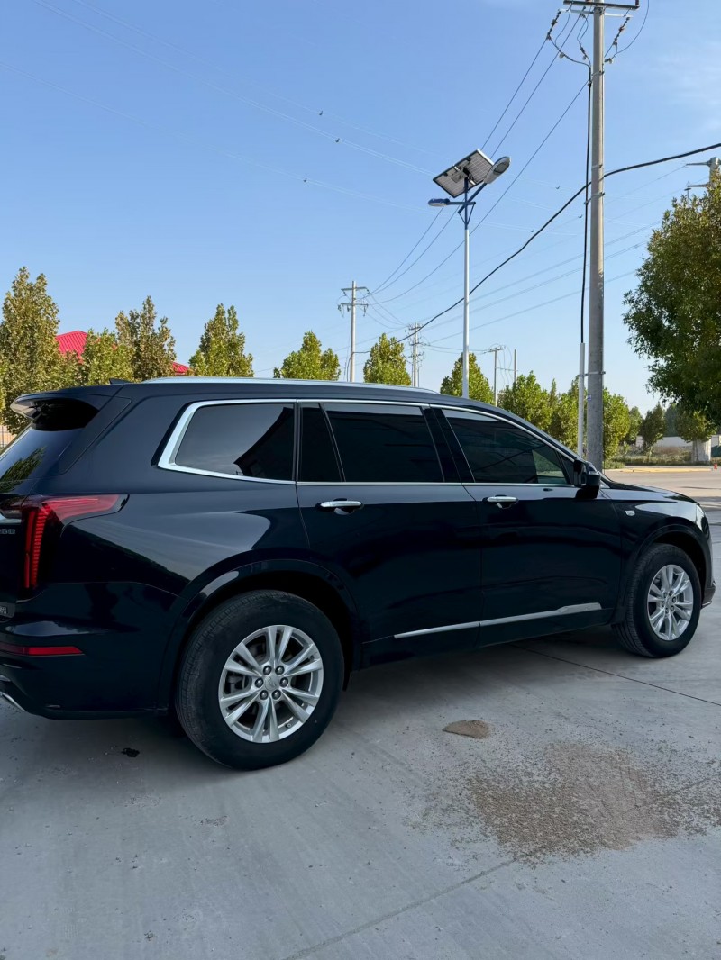 泰安23年凯迪拉克XT68