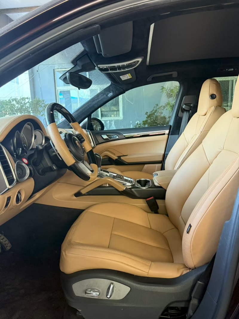 临沂15年保时捷卡宴4