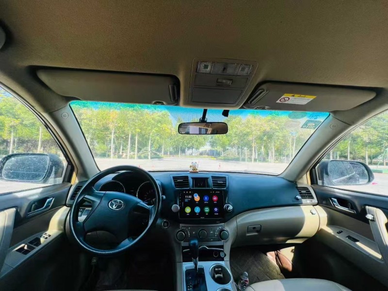 东营15年丰田汉兰达5