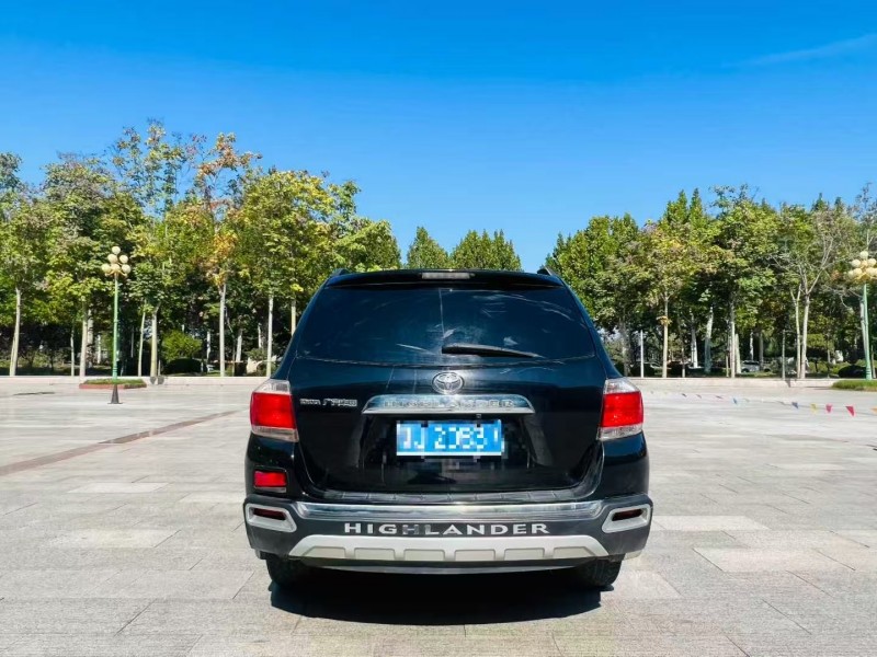 东营15年丰田汉兰达9