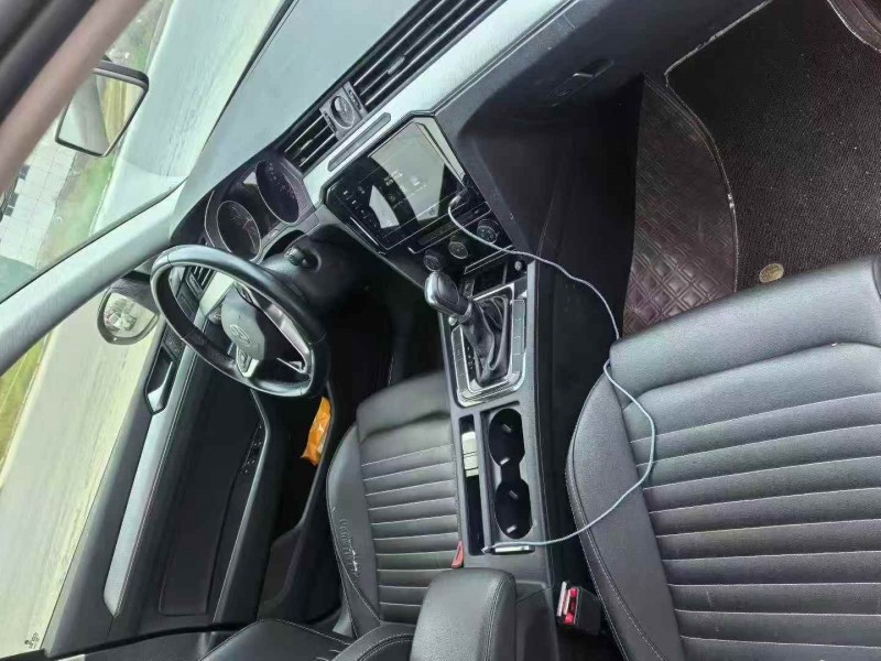 青岛21年大众迈腾4