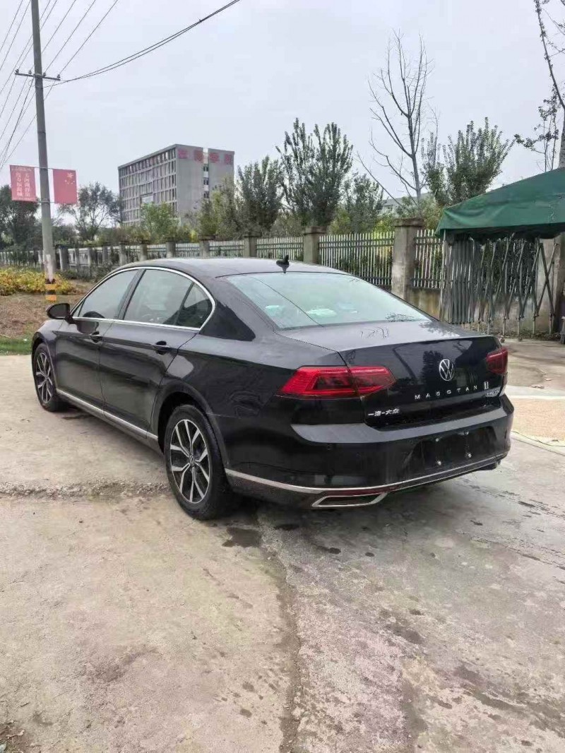 青岛21年大众迈腾8