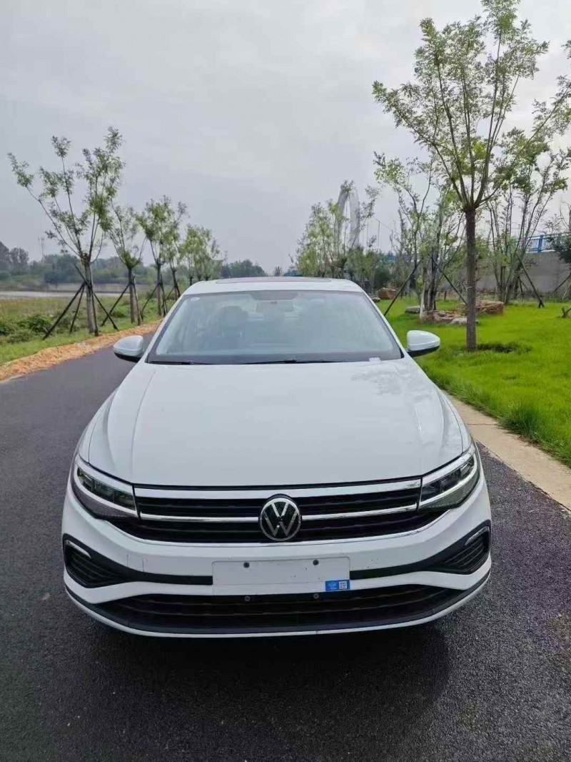 青岛25年大众宝来1