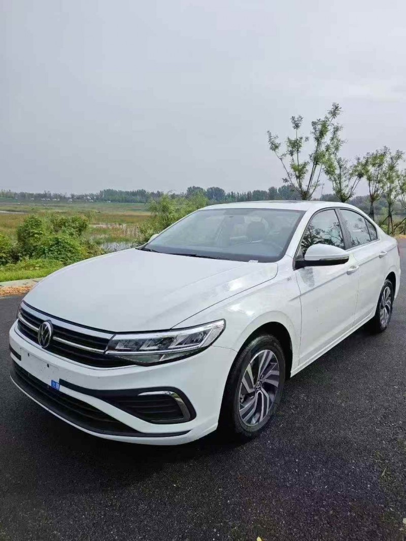 青岛25年大众宝来2