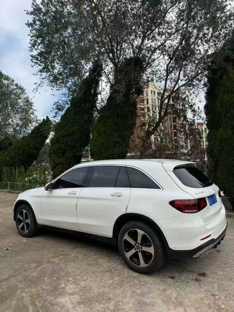 东营22年奔驰GLC6