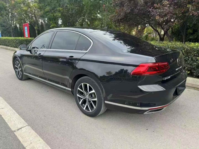 烟台21年大众迈腾8