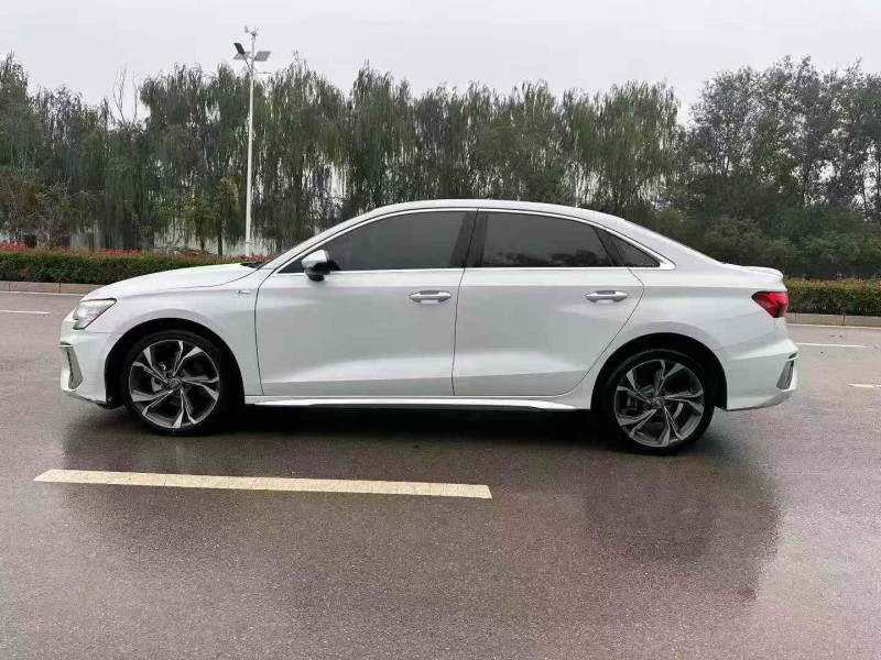 枣庄21年奥迪A36