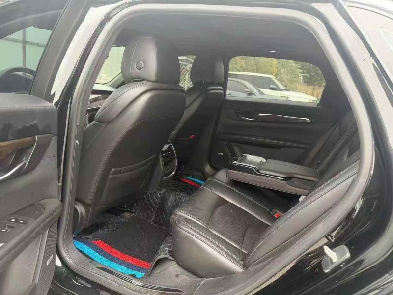 枣庄20年凯迪拉克CT65