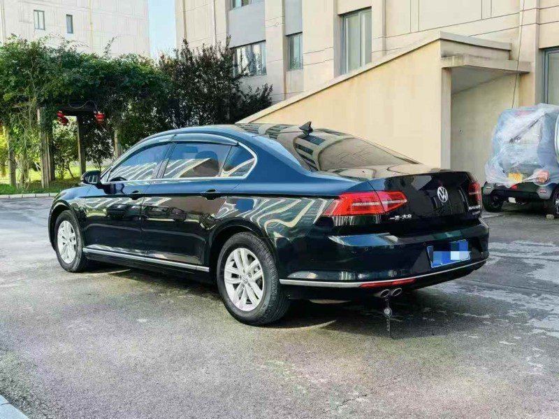 青岛17年大众迈腾7