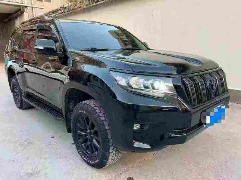 东营19年丰田普拉多2