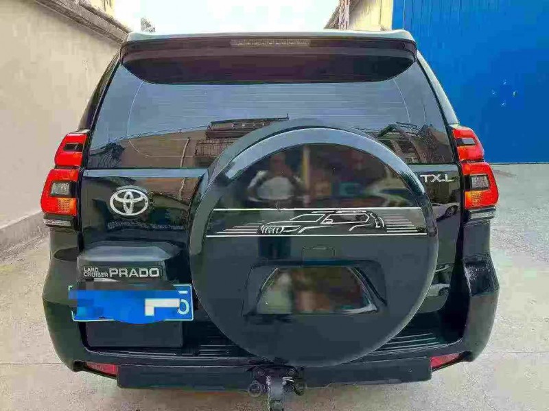 东营19年丰田普拉多9