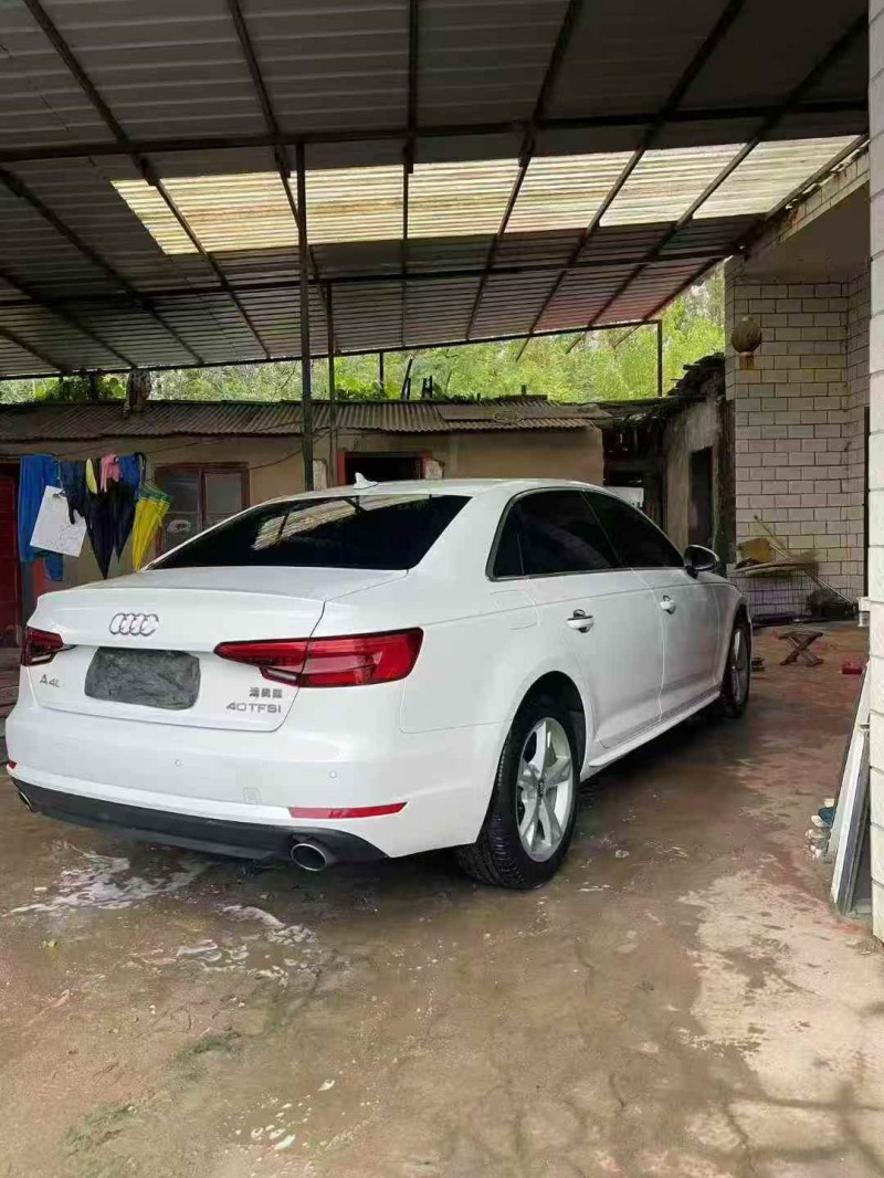 衡阳17年奥迪A4L8