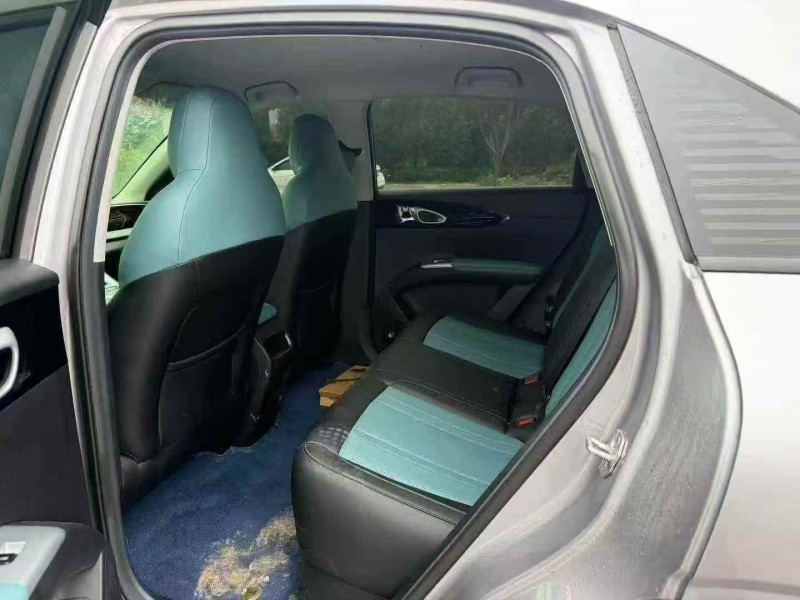 渭南25年吉利银河4