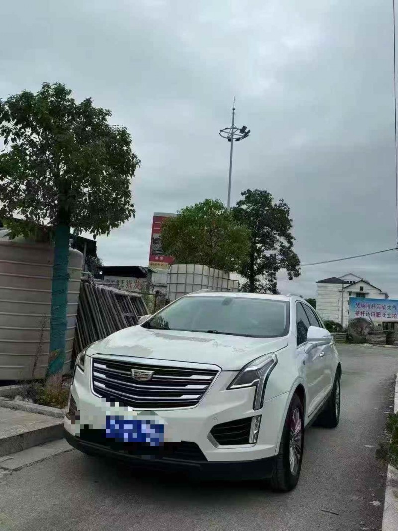 邵阳16年凯迪拉克XT53