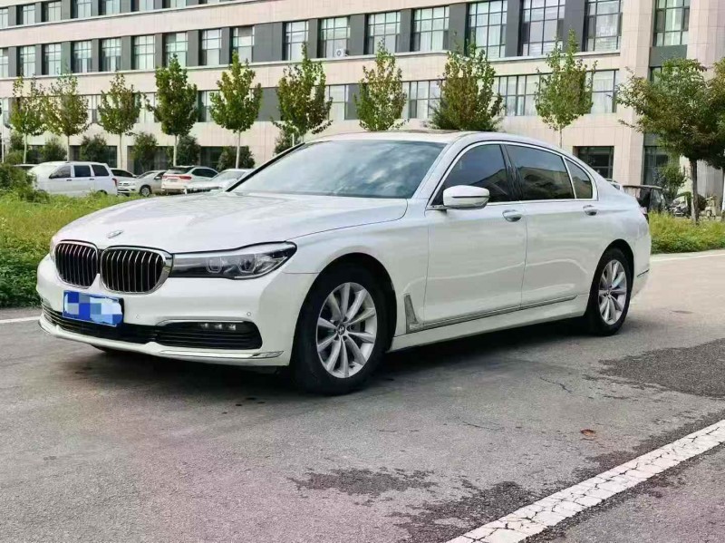 青岛17年宝马7系2