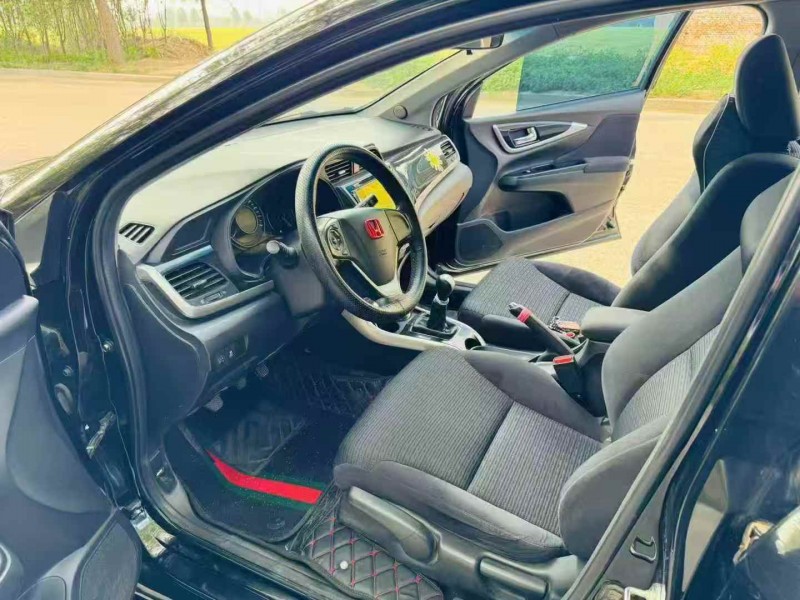 东营15年本田凌派5