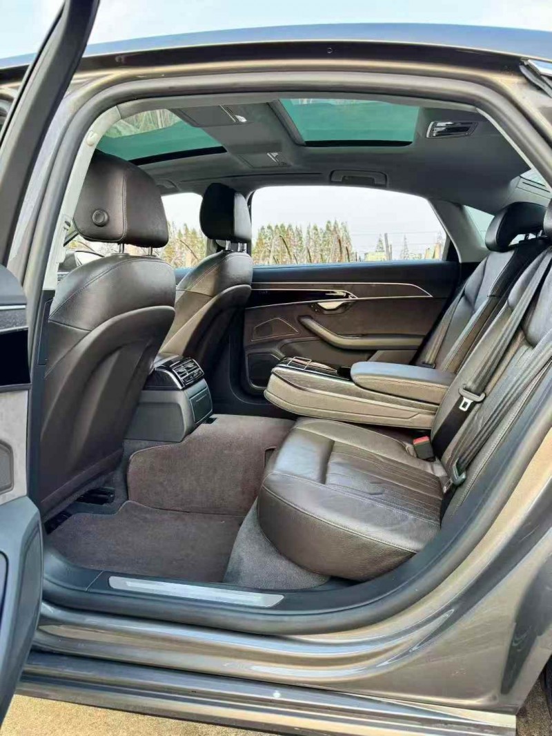 宁波18年奥迪A8L4