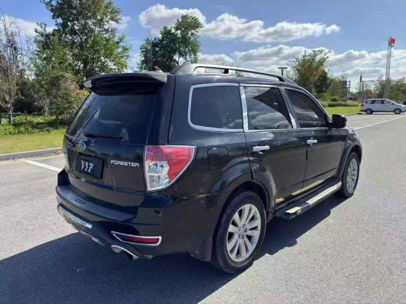 常州13年斯巴鲁森林人9