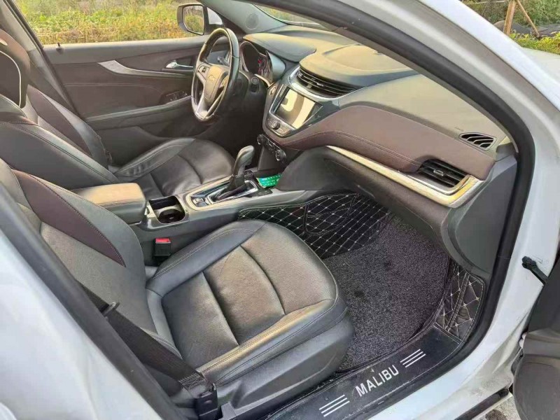 宁波17年雪佛兰迈锐宝6