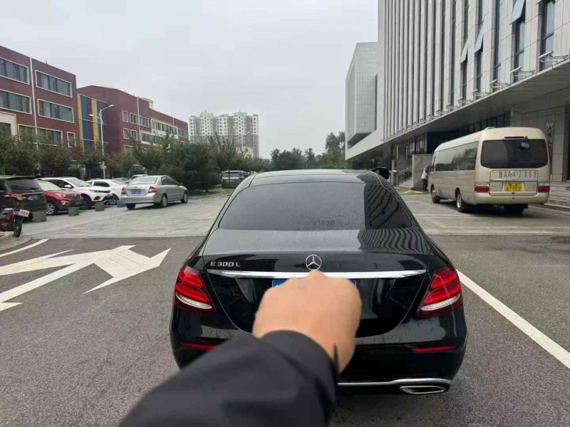 枣庄19年奔驰E7