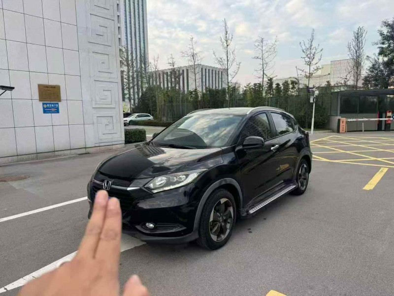 菏泽15年本田缤智3