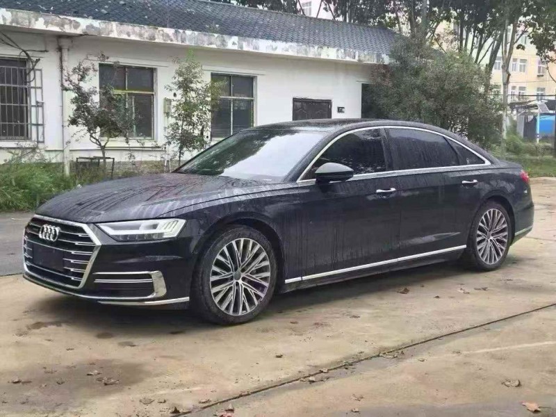 安阳19年奥迪A8L2